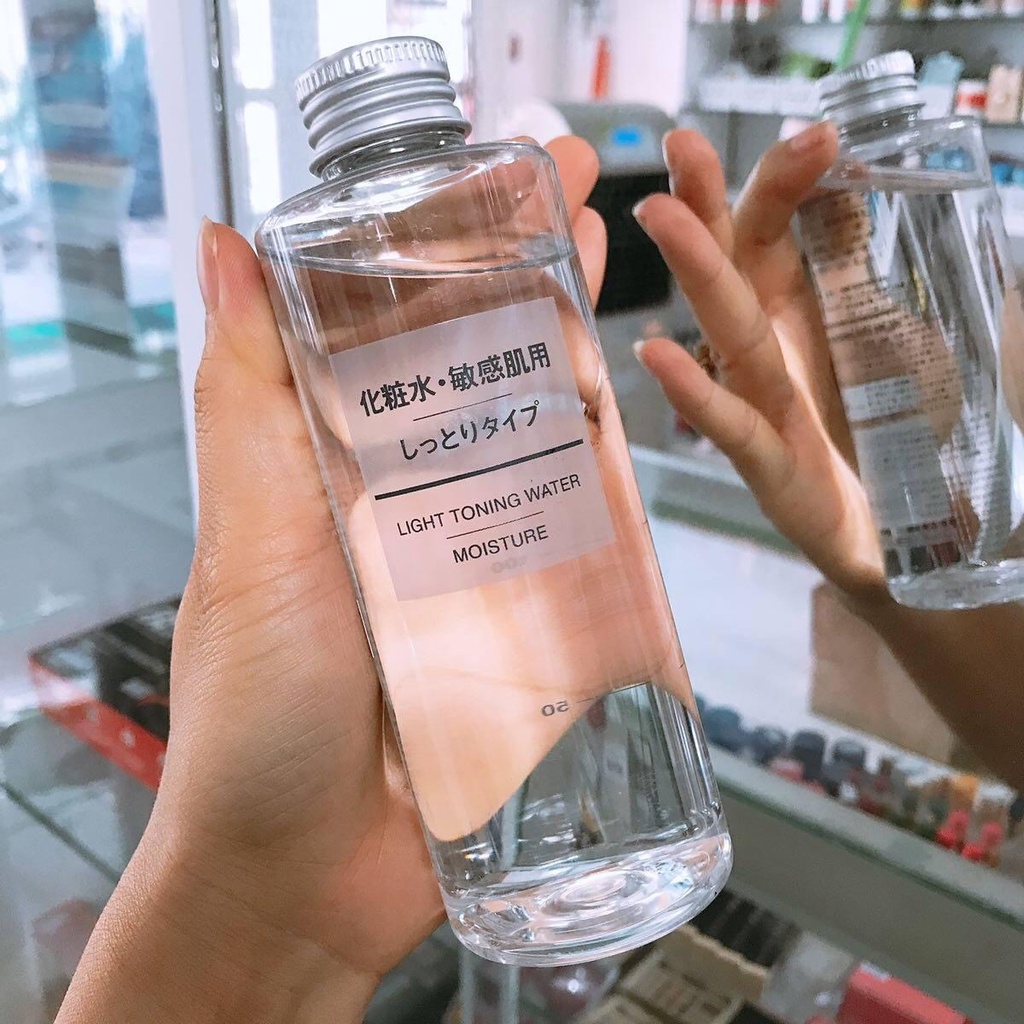 200ml - Toner cho da hỗn hợp Muji Light Toning Water