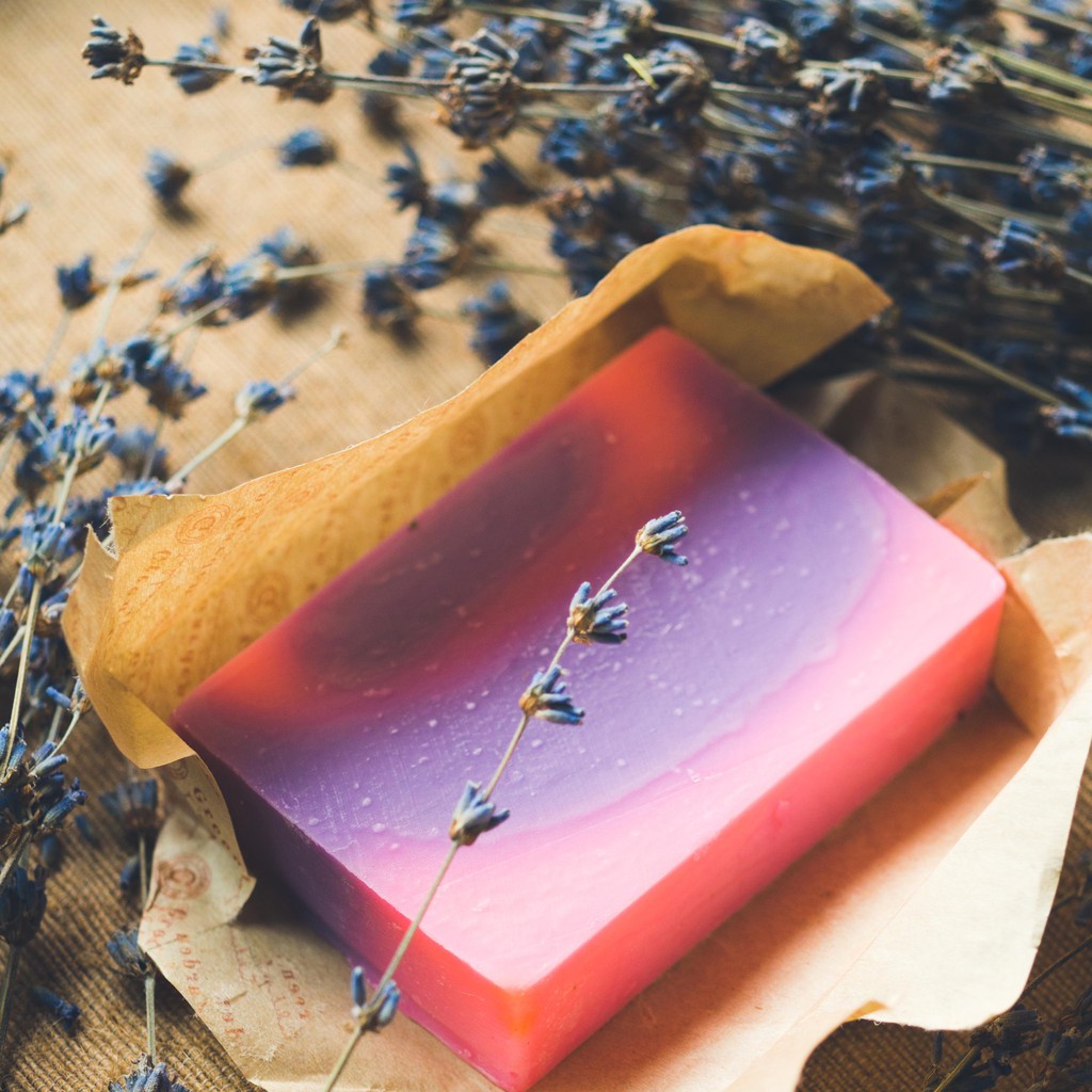 Xà phòng handmade cao cấp Oải Hương & Phong Lữ từ Green Garden