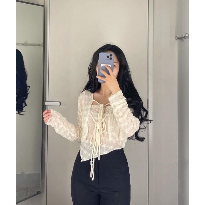 set áo ren khoác cardigan buộc dây kèm áo yếm 2s trong  xinh xắn hàng Quảng châu (có sẵn )