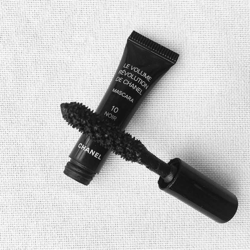 Mascara Chanel volume extreme brosse imprimee 3D - #10 Noir 1g Ouibeaute