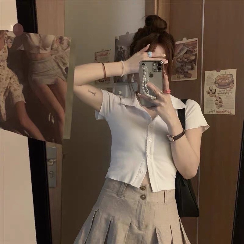 Set áo Polo ngắn & chân váy xếp ly ren