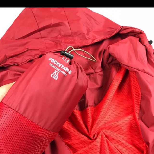 Áo gió uniqlo