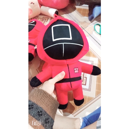 Gấu bông Squid Game trò chơi con mực siêu hót