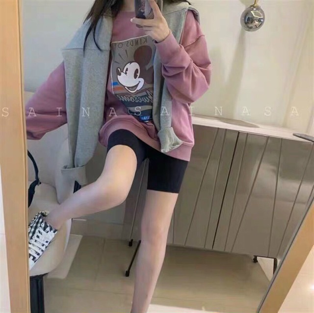 Áo nỉ hồng mickey