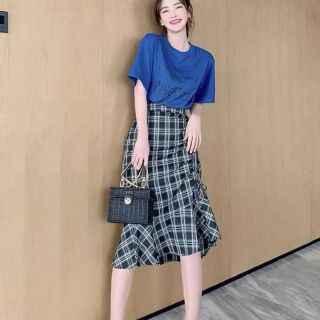 SÉT ÁO XANH MIX CHÂN VÁY KẺ RÚT DÂY