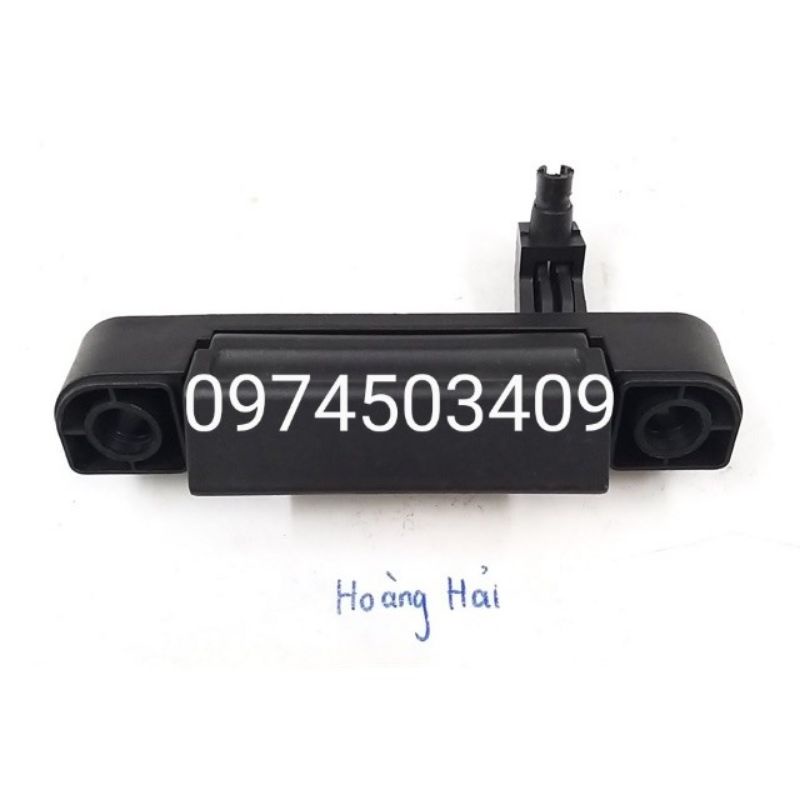 Tay mở cửa lùa trong Ford Transit