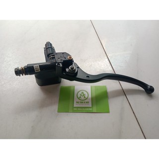Tay thắng dầu Sirius xe xài bình xăng con ( hình chụp trực tiếp )