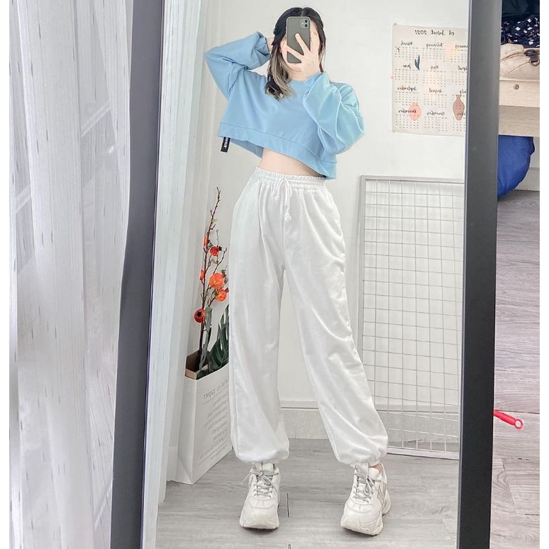 Áo sweater nỉ croptop xanh dương kèm quần bomber trắng thể thao năng động, cá tính kèm ảnh thật MS123
