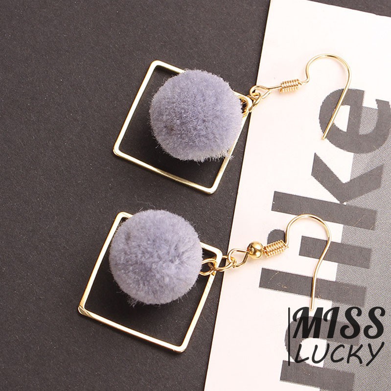 Bông tai phong cách cá tính thời trang dành cho nữ