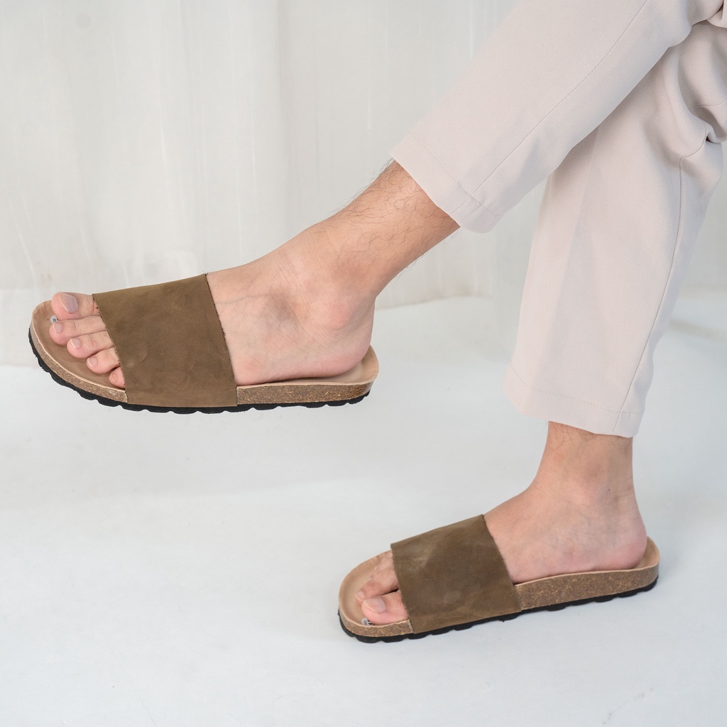 D05 - Dép Đế Trấu Quai Da Bò Thật Ngang Nguyên Tấm Unisex Birken Vietnam Bioline