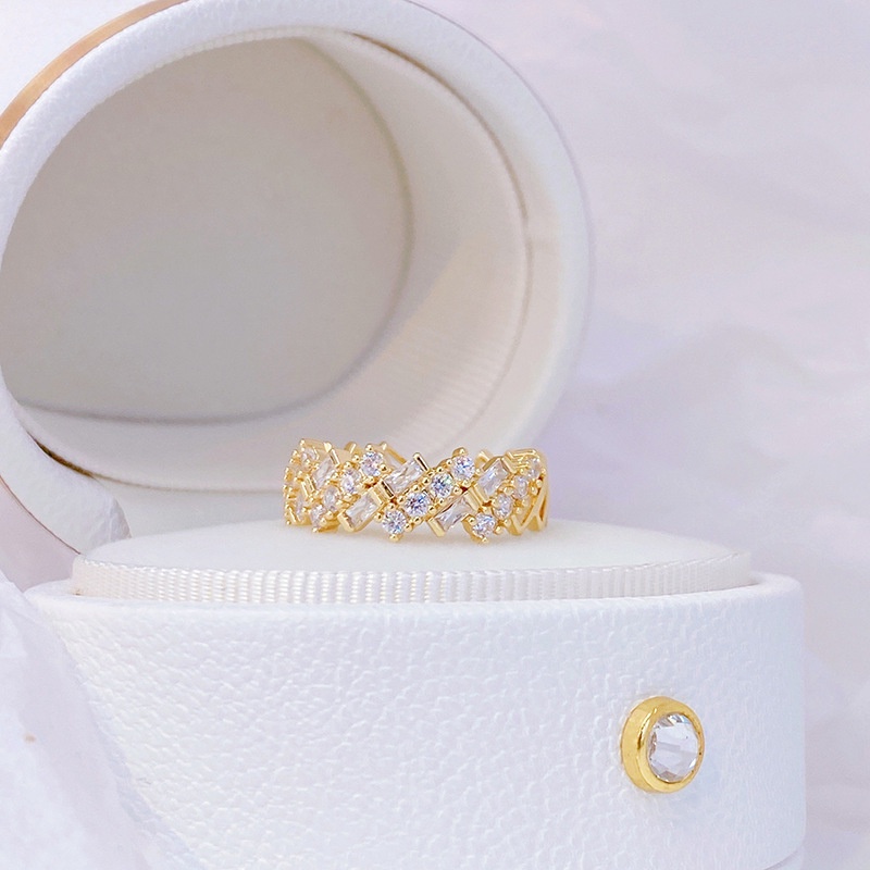 Nhẫn nữ mạ vàng 14K đính đá Zircon