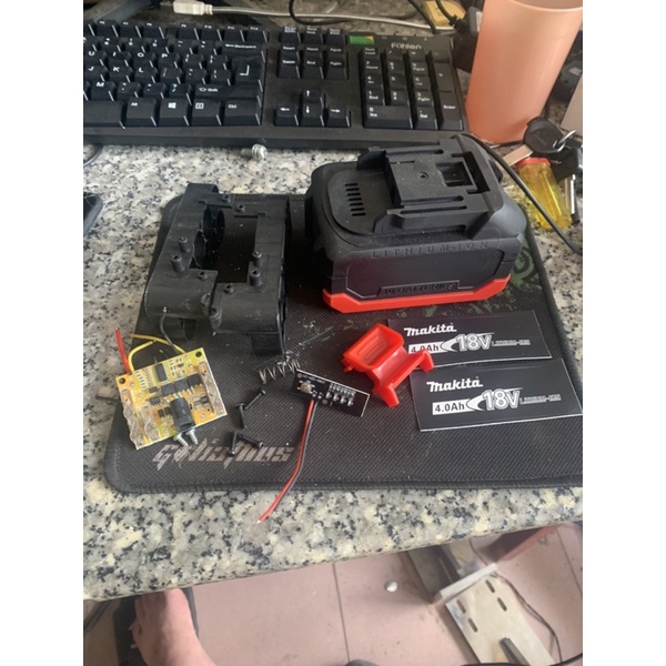 Vỏ pin makita 18v 5s 2p có báo pin kèm mạch 5s 65a