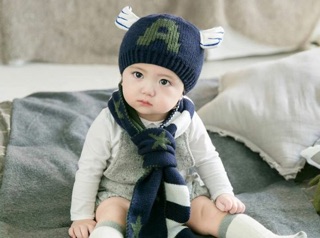Set nón len và khăn choàng cổ cho bé