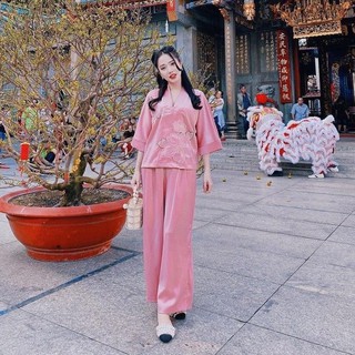 Bộ lụa đi chùa đắp hoa nổi cao cấp