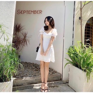 Váy trắng tay bồng. Váy bánh bèo ( có sẵn)
