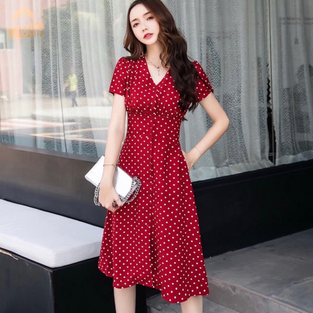 Đầm bi đỏ nhúng thun sau