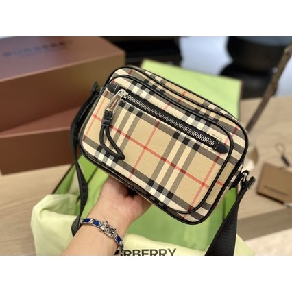 Burberry Túi Đeo Chéo Phong Cách retro Thời Trang Cho Nam Nữ