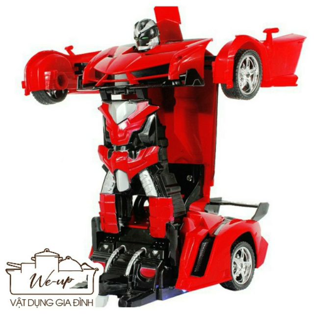 Ô tô biến hình thành robot