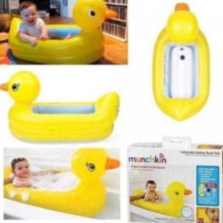 Tuy chậu tắm phao vịt vàng munchkin có chức năng báo nóng