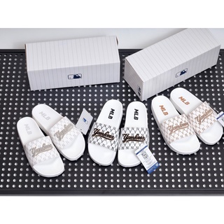 Dép quai ngang nữ Yankees dễ thương, màu sắc trẻ trung năng động, quai lót êm chân, phù hợp mang mỗi ngày