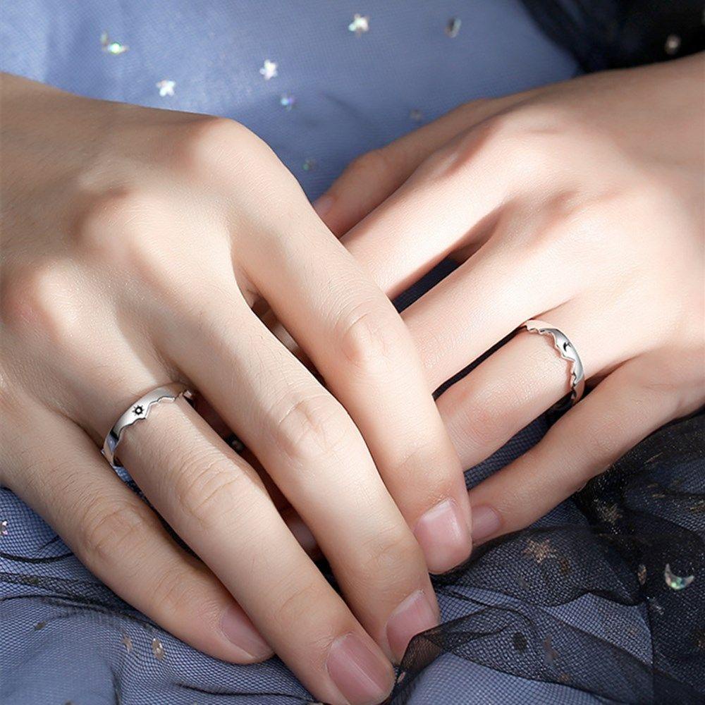 Nhẫn Đôi Tráng Men Hình Mặt Trăng Mặt Trời Thời Trang Cho Nam Nữ