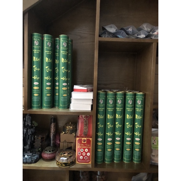 Hương Trầm Sạch Vị Tết Xưa