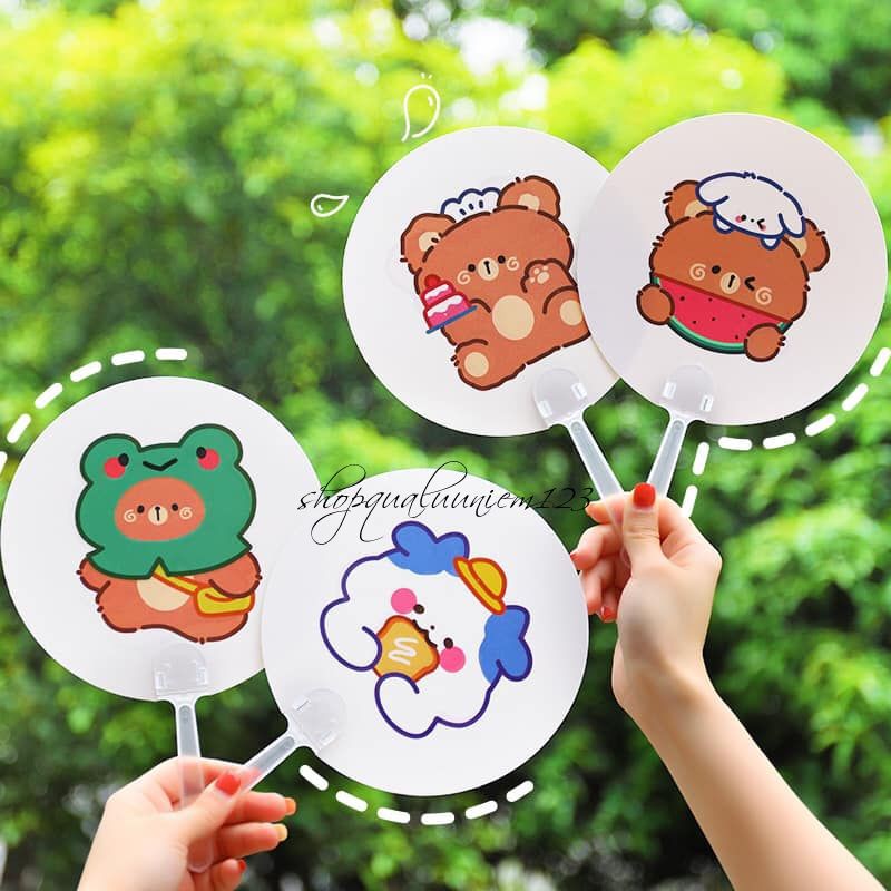 ♥️Quạt Mini Cầm Tay Tròn Hình Gấu Dễ Thương Siêu Cute♥️