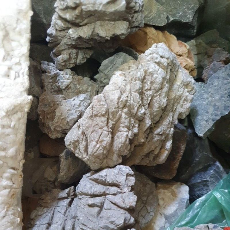 1kg Đá da voi, đá đen gia lại loại nhỏ dùng trong terrarium và thủy sinh, hòn non bộ.