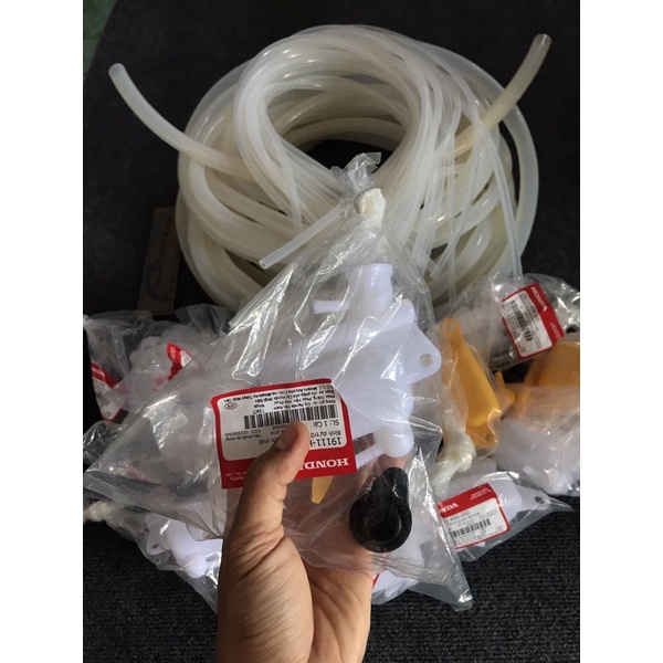 Bình nước AB gắn Ex135-Ex150