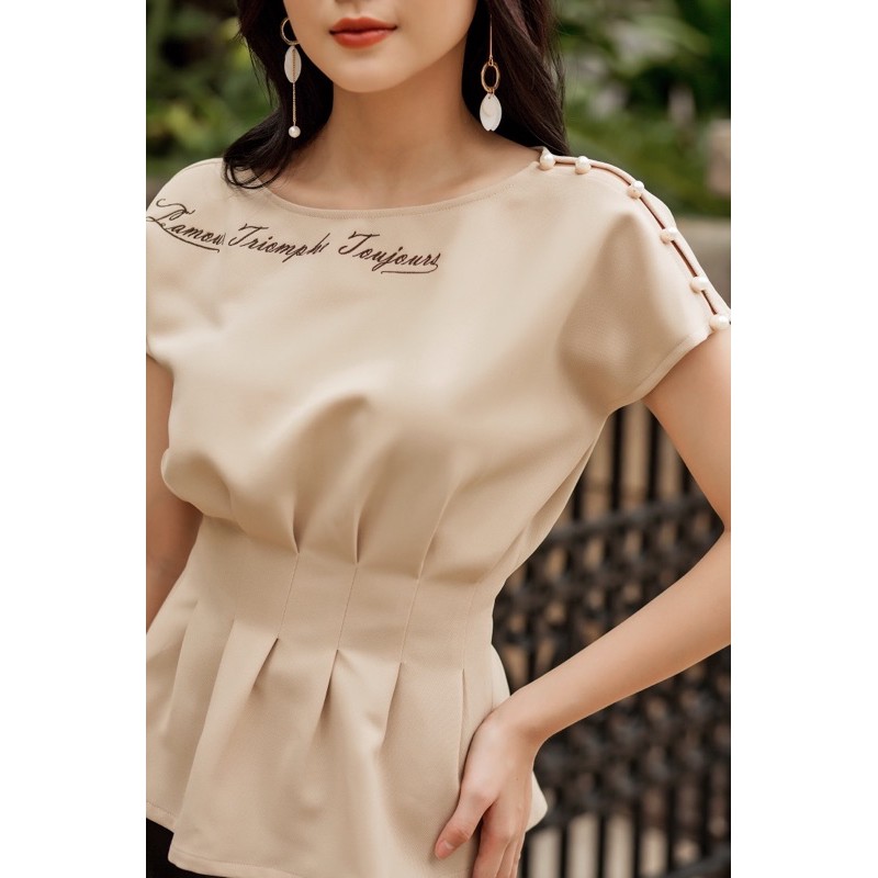 Áo clothesrack thêu cổ lamour