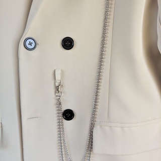 Áo blazer trắng sữa ( ảnh thật ) ( còn màu đen )