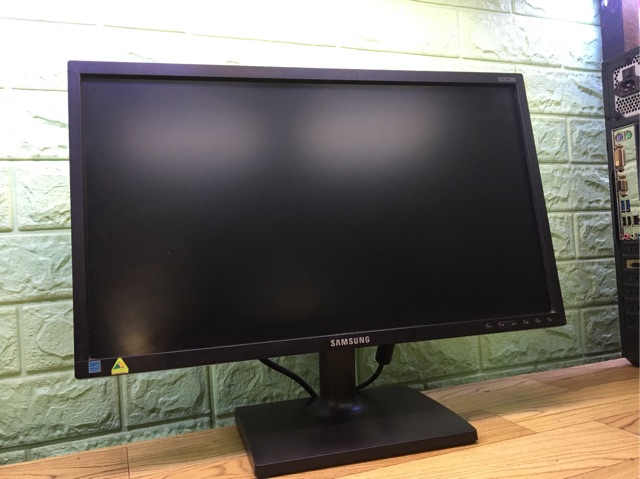 Màn hình 22 led full hd , Lcd 22 inch full hd cực đẹp | BigBuy360 - bigbuy360.vn