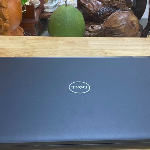 Laptop xach tay Nhật
