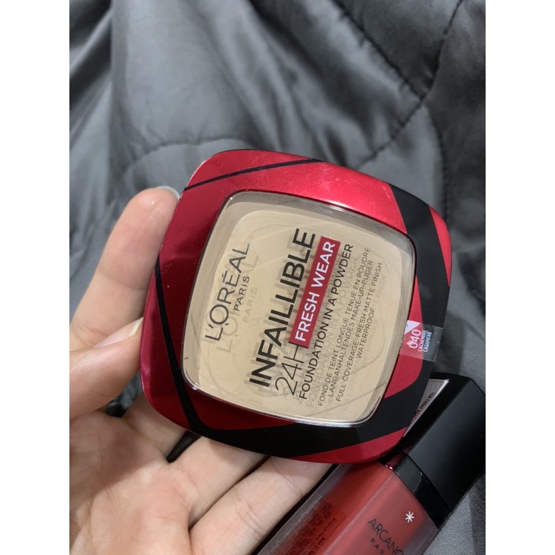 Loreal infallible 24h fresh wear powder