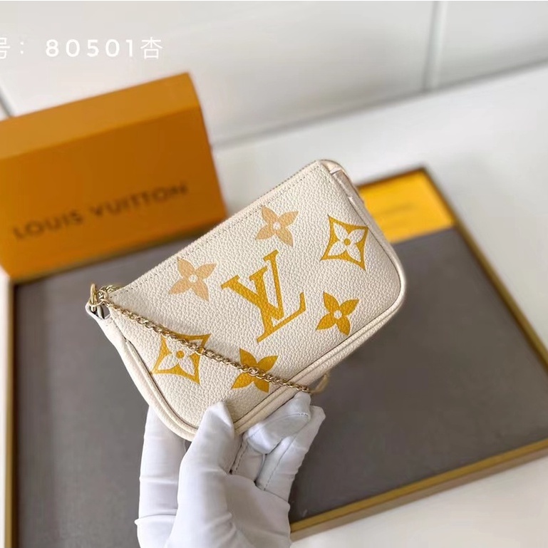 Sẵn sàng giao hàng Túi xách Louis Vuitton LV dành cho nữ mới M80501