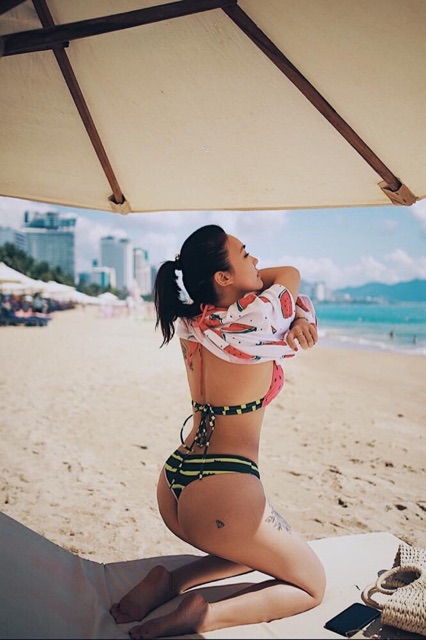 [BKN169] &lt;ÂU&gt; SET BIKINI DƯA HẤU QUẦN THONG/LỌT KHE