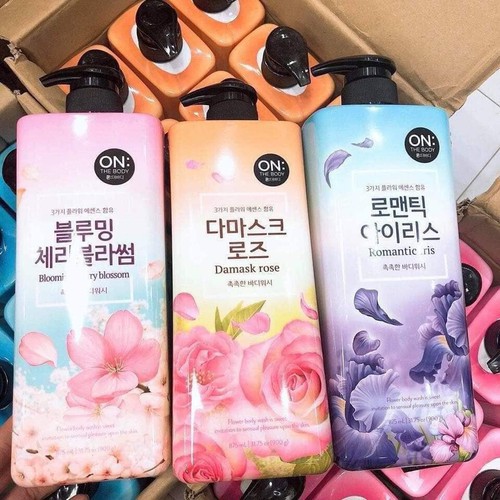Sữa Tắm On The Body Tinh Chất Hương Hoa Hàn Quốc 900ml
