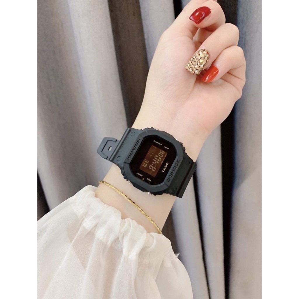 Đồng hồ nam dây nhựa SHOCK DW-5600E-1VDF + TẶNG KÈM HỘP THIẾC | BigBuy360 - bigbuy360.vn