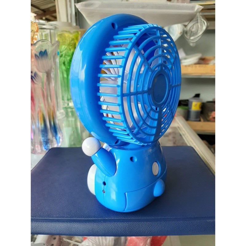 Quạt tích điện cầm tay hình doremon | BigBuy360 - bigbuy360.vn