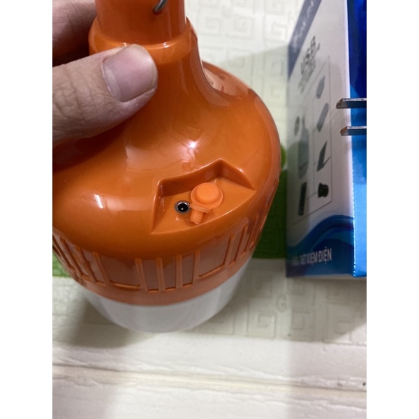 Bóng đèn tích điện công nghệ mới 100W ,đèn led sạc tích điện có móc treo