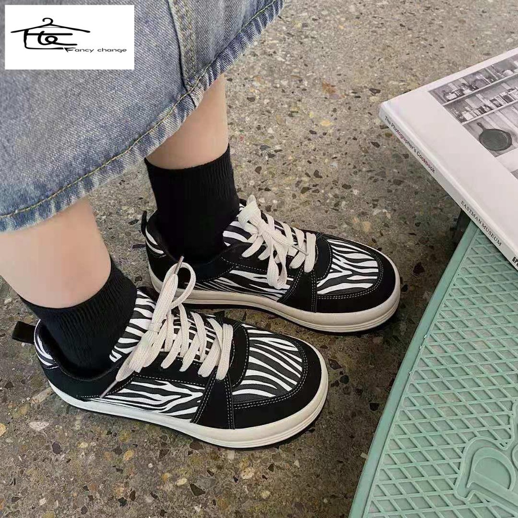 Giày Thể Thao Đen In Họa Tiết Ngựa Vằn Phong Cách Hàn Quốc Dễ Phối Đồ Thời Trang 2020 Cho Nữ