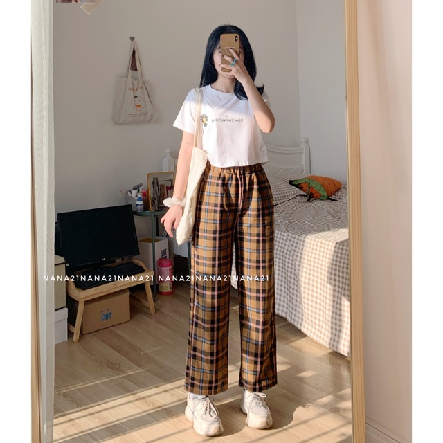 Áo croptop hoa cúc