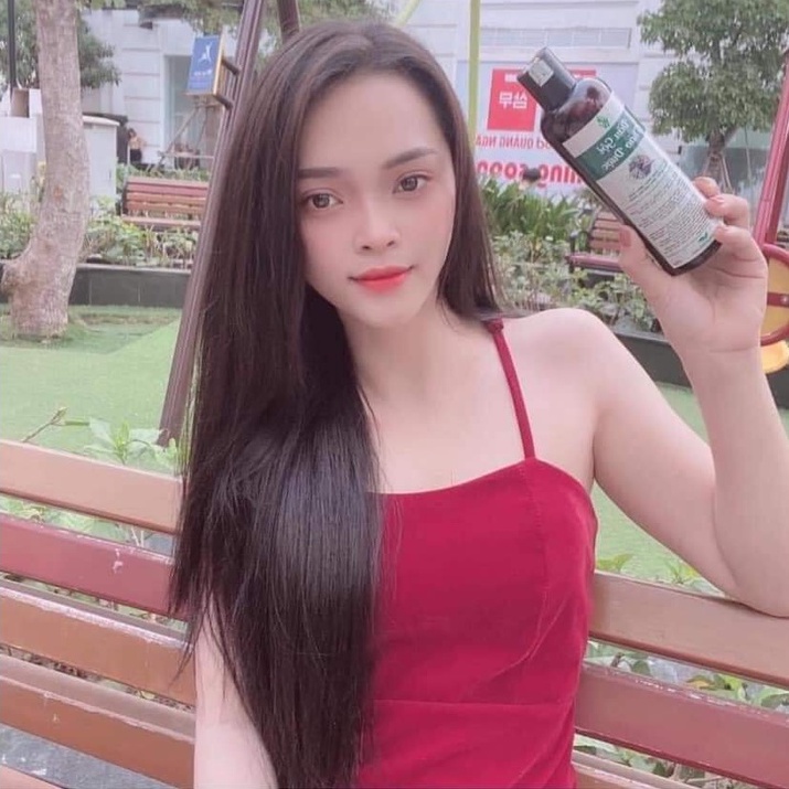 [Chai lớn 500ml] DẦU GỘI THẢO DƯỢC VV Natural Cosmetic giúp ngăn rụng tóc, kích thích mọc tóc, giảm gàu nấm ngứa