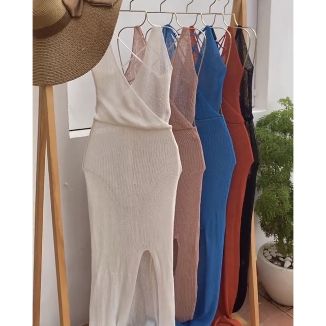 Maxi liền khoét chân hàng QCcC