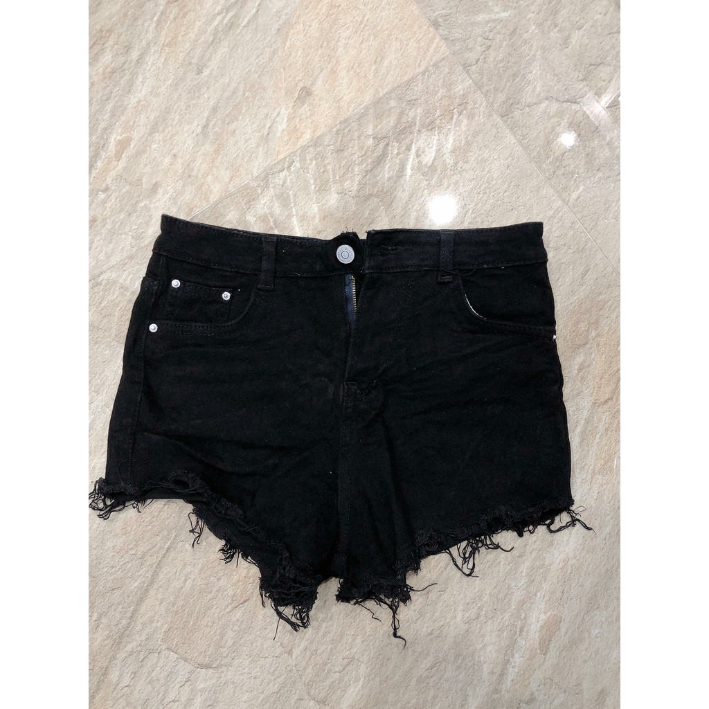 QUẦN SHORT JEAN RÁCH LAI