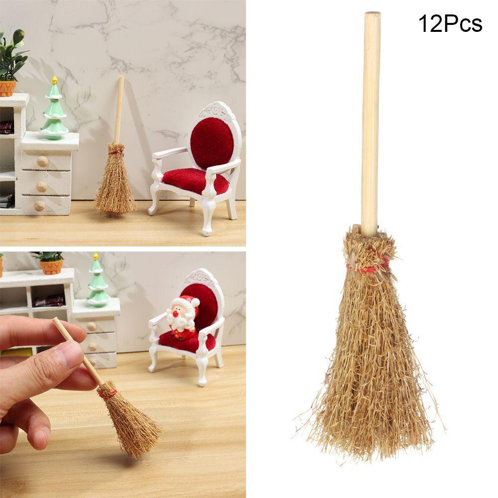 Chổi Và Đồ Chơi Mini Dùng Để Trang Trí Nhà Búp Bê