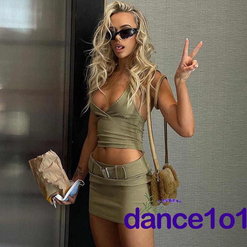 Bộ Trang Phục Múa 1O1-Áo Ba Lỗ Hở Rốn Màu Trơn Phối Chân Váy Thời Trang Cho Nữ