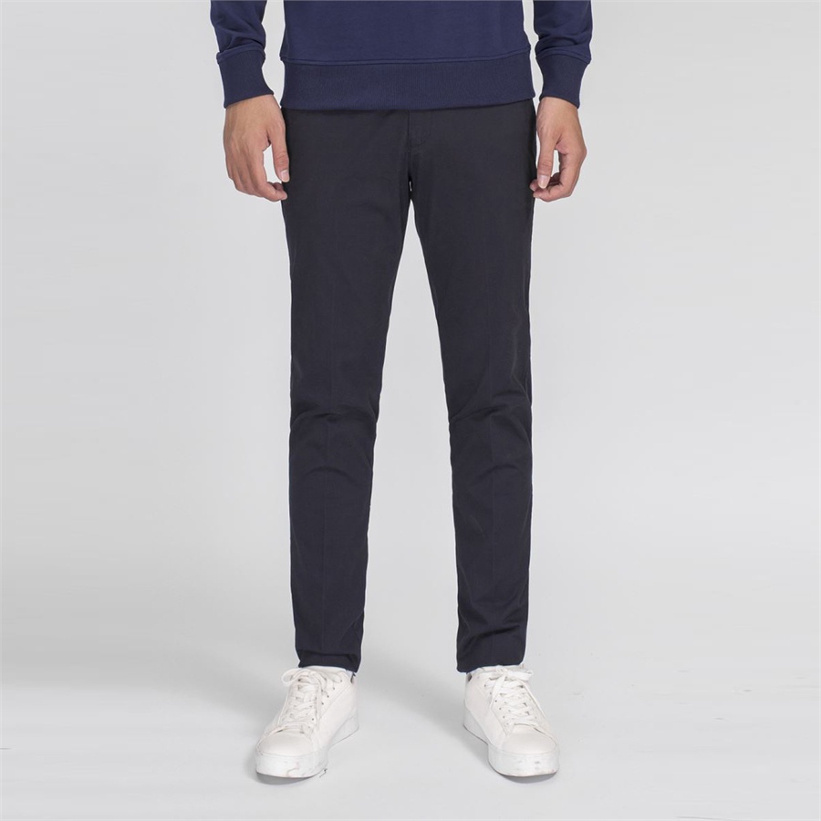 Quần kaki Aristino  kiểu dáng regular fit chất cotton AKK01908