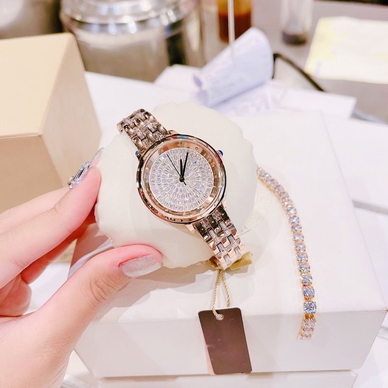 Đồng hồ dây sắt nữ