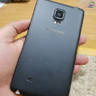 Điện thoại Samsung Galaxy Note Edge